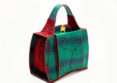 01 DOROTEA M.010125 Borsa fatta a mano pelle oro artigianale novara milano