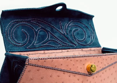 01 BRIGIDA 020125M Borsa fatta a mano pelle oro artigianale novara milano