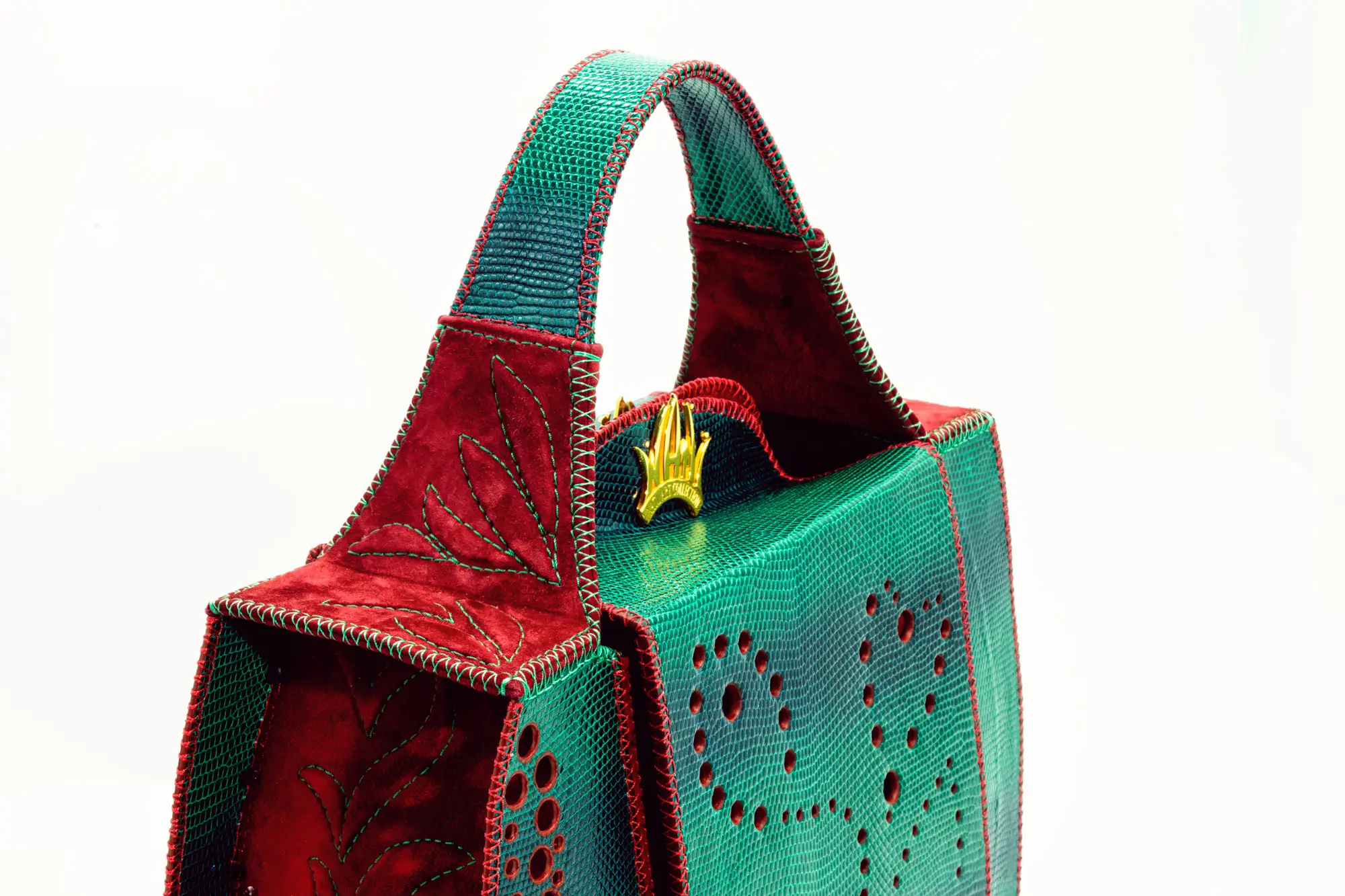 01 DOROTEA M.010125 Borsa fatta a mano pelle oro artigianale novara milano