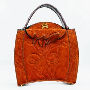 1 DOROTEA 040224 Borsa fatta a mano pelle oro artigianale novara milano